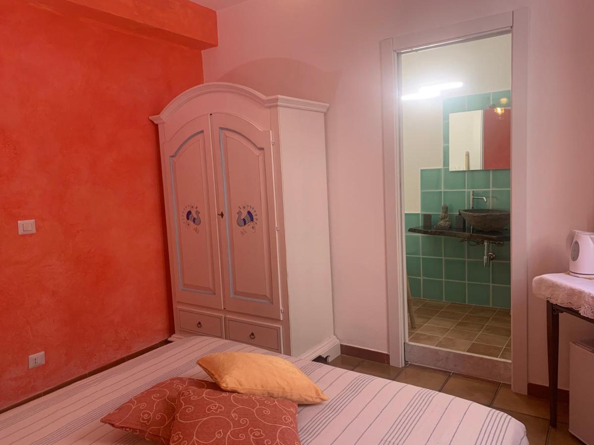 Hotel Da Ida Bosa Esterno foto